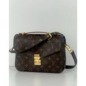 LOUIS VUITTON Pochette Metis Monogram Women's Shoulder Bag 2018 DU4148